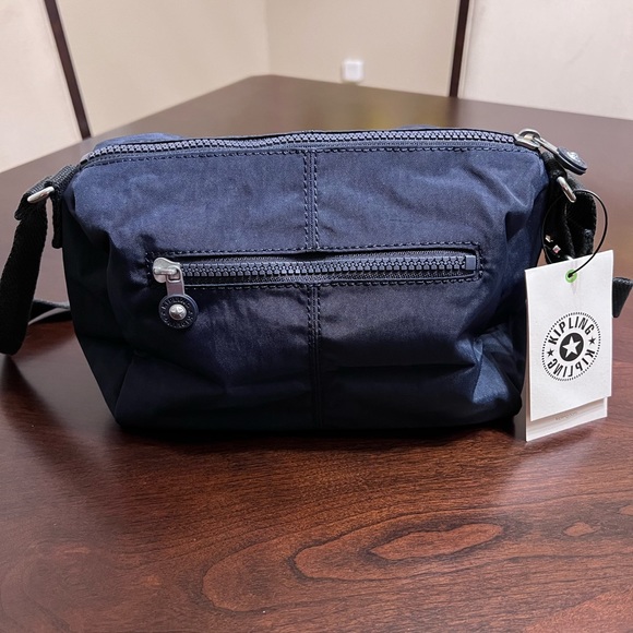 Kipling - Picture 3 of 7